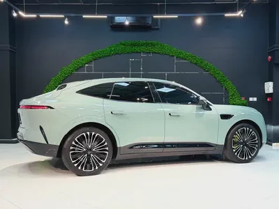 Avatr 11 VIP Edition Ultra Luxury EV-5
