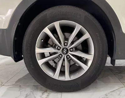 Hyundai Santa Fe GLS 3.3L-6CYL GCC SPECIFICATION-13