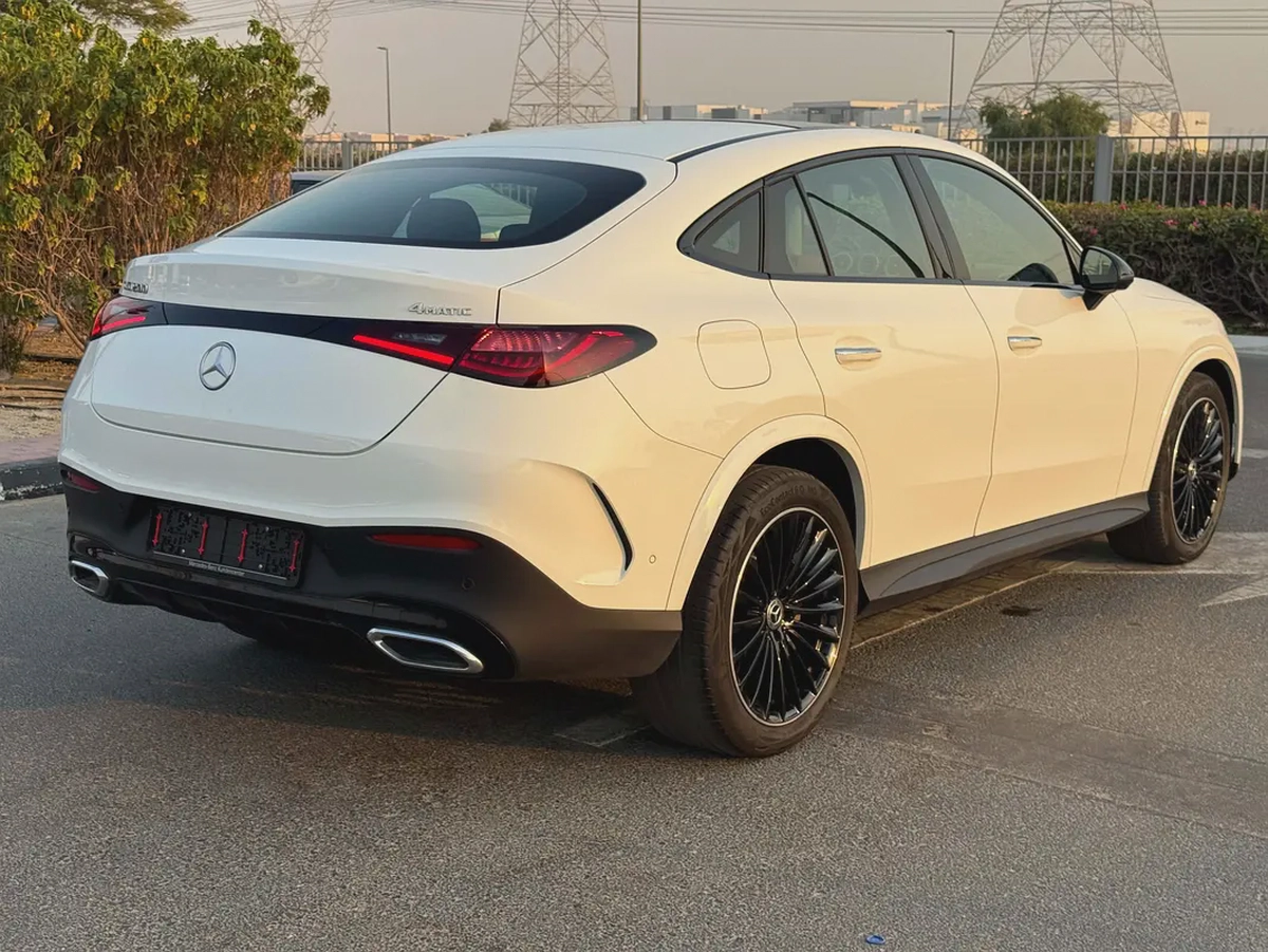 Pristine 2024 Mercedes-Benz GLC 200 4MATIC - European Specs - Brand New Condition-17-17
