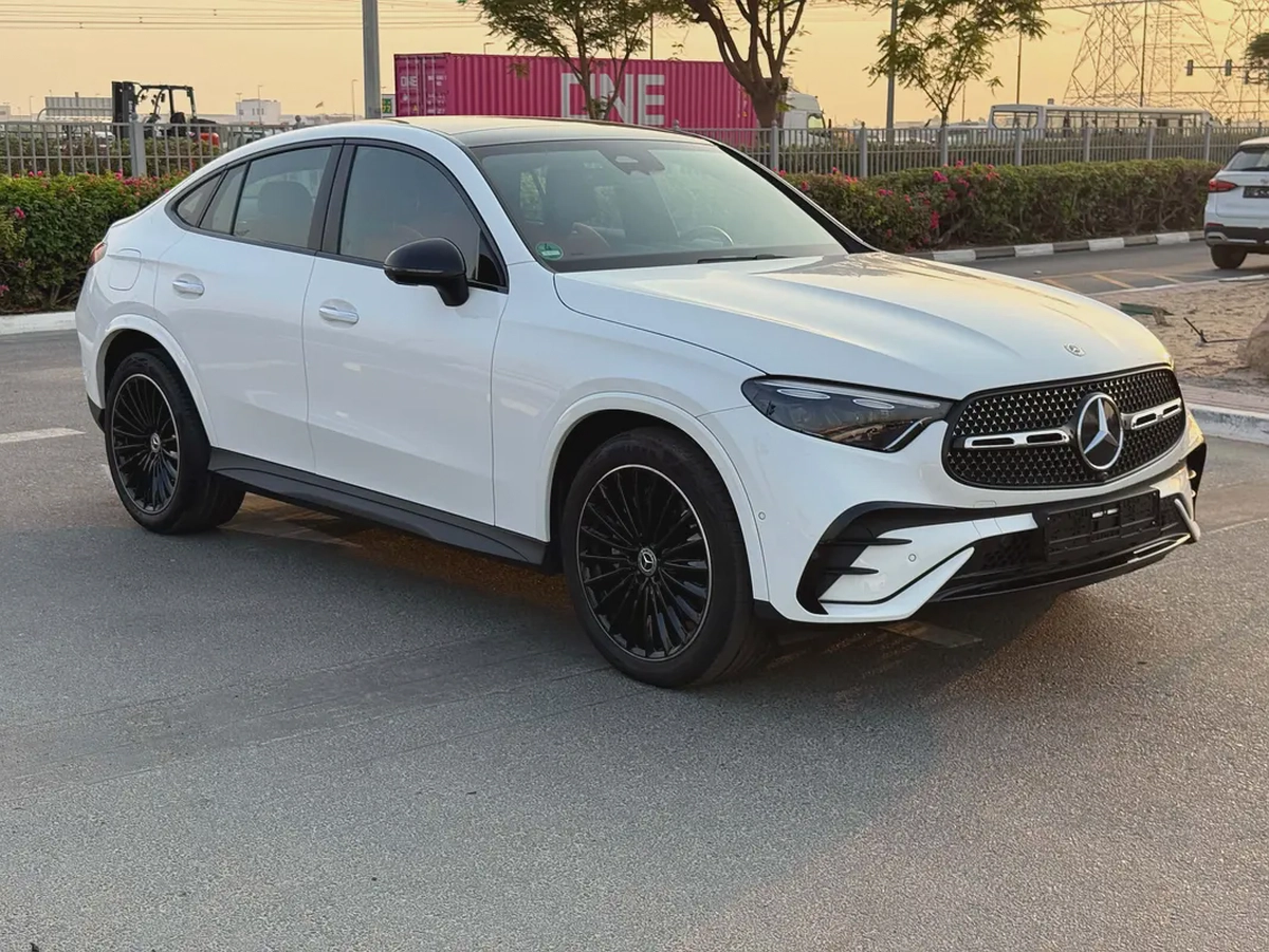 Pristine 2024 Mercedes-Benz GLC 200 4MATIC - European Specs - Brand New Condition-2-2