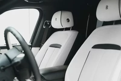 2023 Rolls-Royce Cullinan Black Badge · Warranty · Service Contract-8