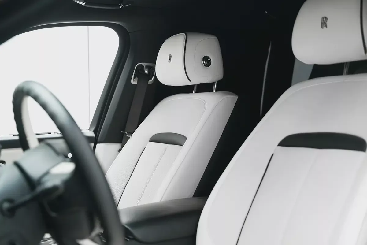 2023 Rolls-Royce Cullinan Black Badge · Warranty · Service Contract-8-8