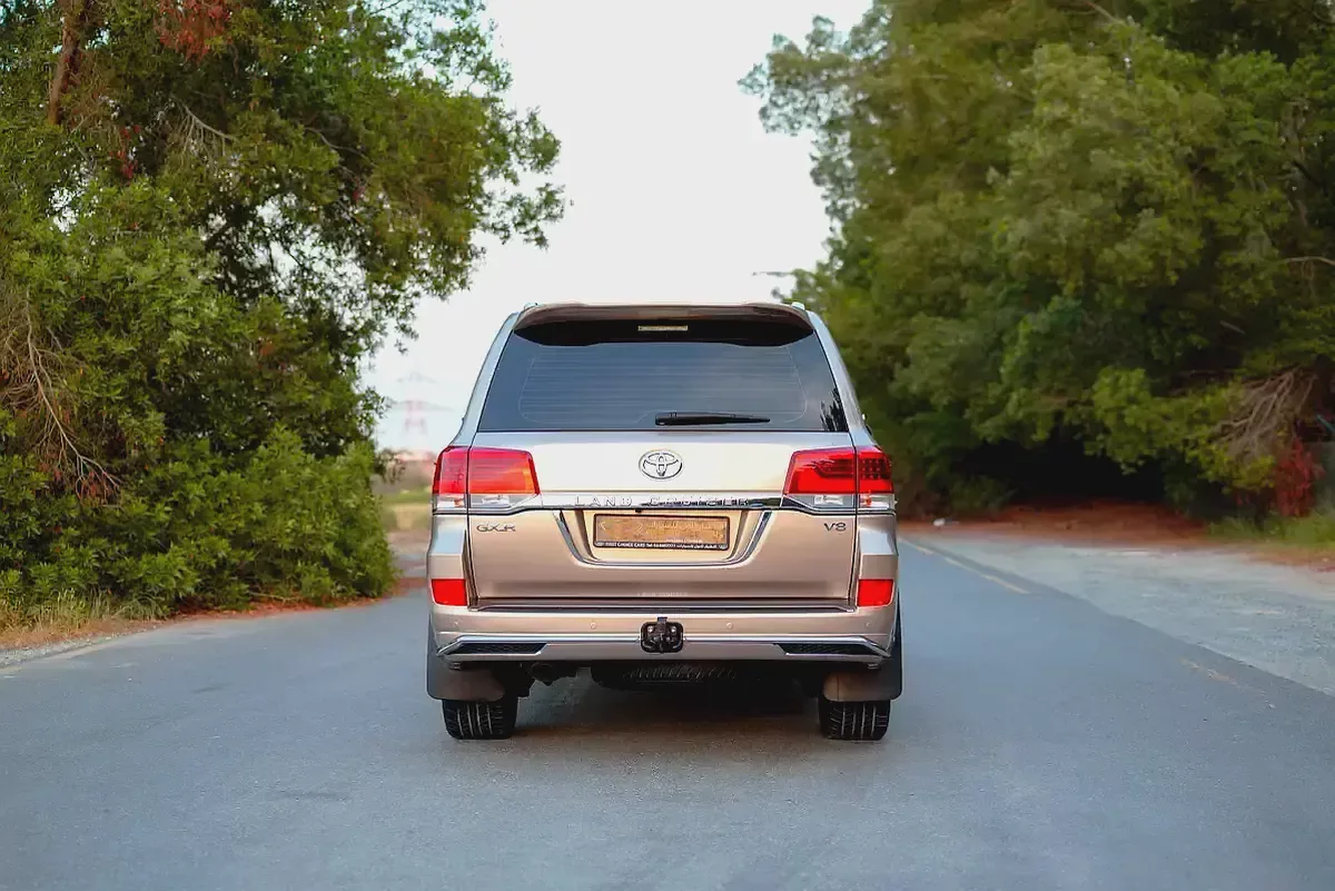 Land Cruiser GXR | Platinum Edition | GCC Specs | REF #T38206-6-6