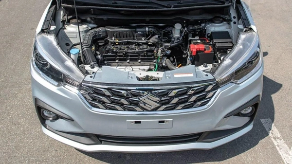 Suzuki Ertiga SUZUKI ERTIGA GLX 1.5L AT SILVER