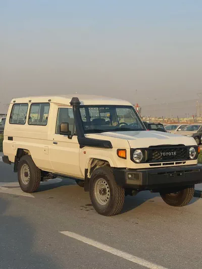 Toyota Land Cruiser 70 Series LC 78 Base 2026 GCC Specs-1