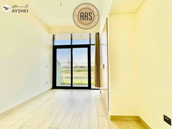 Hot OfferโขPool View Semi-Furnished StudioโขReady To MoveโขExclusive Unit