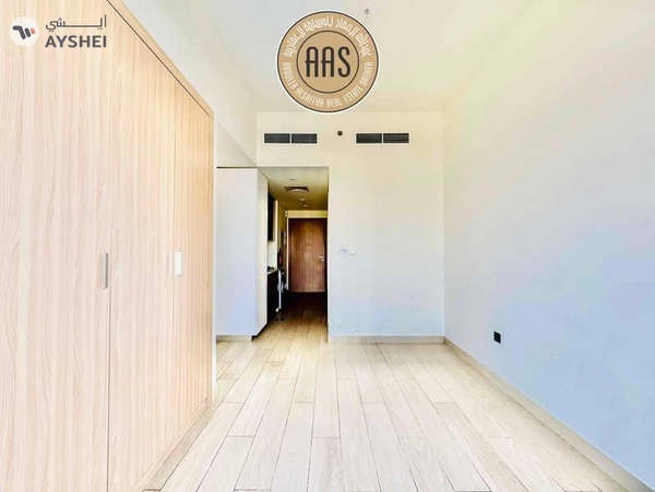 Hot OfferโขPool View Semi-Furnished StudioโขReady To MoveโขExclusive Unit
