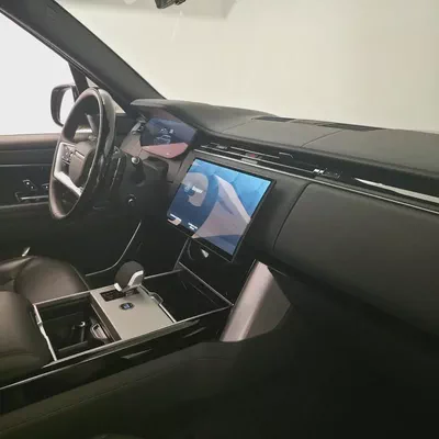 AED 7817 PM | RANGE ROVER VOGUE P550e AUTOBIOGRAPHY 2024 | LOW KMS | 1 YEAR WARRANTY-13