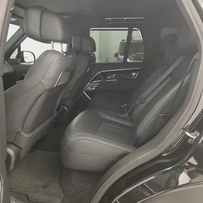 AED 7817 PM | RANGE ROVER VOGUE P550e AUTOBIOGRAPHY 2024 | LOW KMS | 1 YEAR WARRANTY-16
