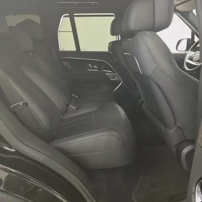 AED 7817 PM | RANGE ROVER VOGUE P550e AUTOBIOGRAPHY 2024 | LOW KMS | 1 YEAR WARRANTY-19