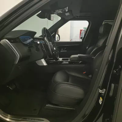 AED 7817 PM | RANGE ROVER VOGUE P550e AUTOBIOGRAPHY 2024 | LOW KMS | 1 YEAR WARRANTY-8