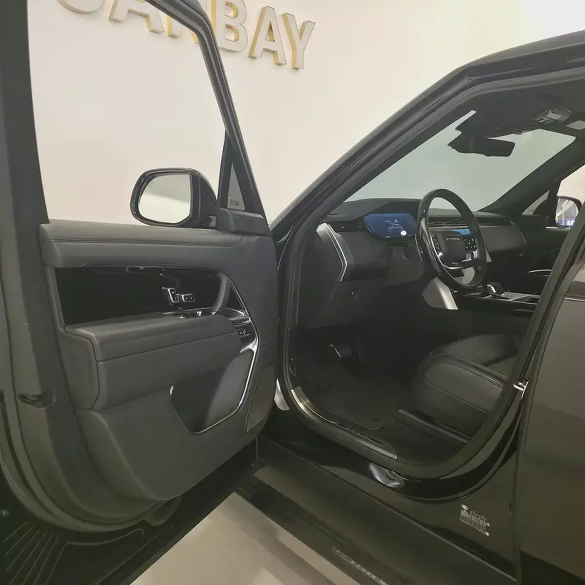 AED 7817 PM | RANGE ROVER VOGUE P550e AUTOBIOGRAPHY 2024 | LOW KMS | 1 YEAR WARRANTY-7-7