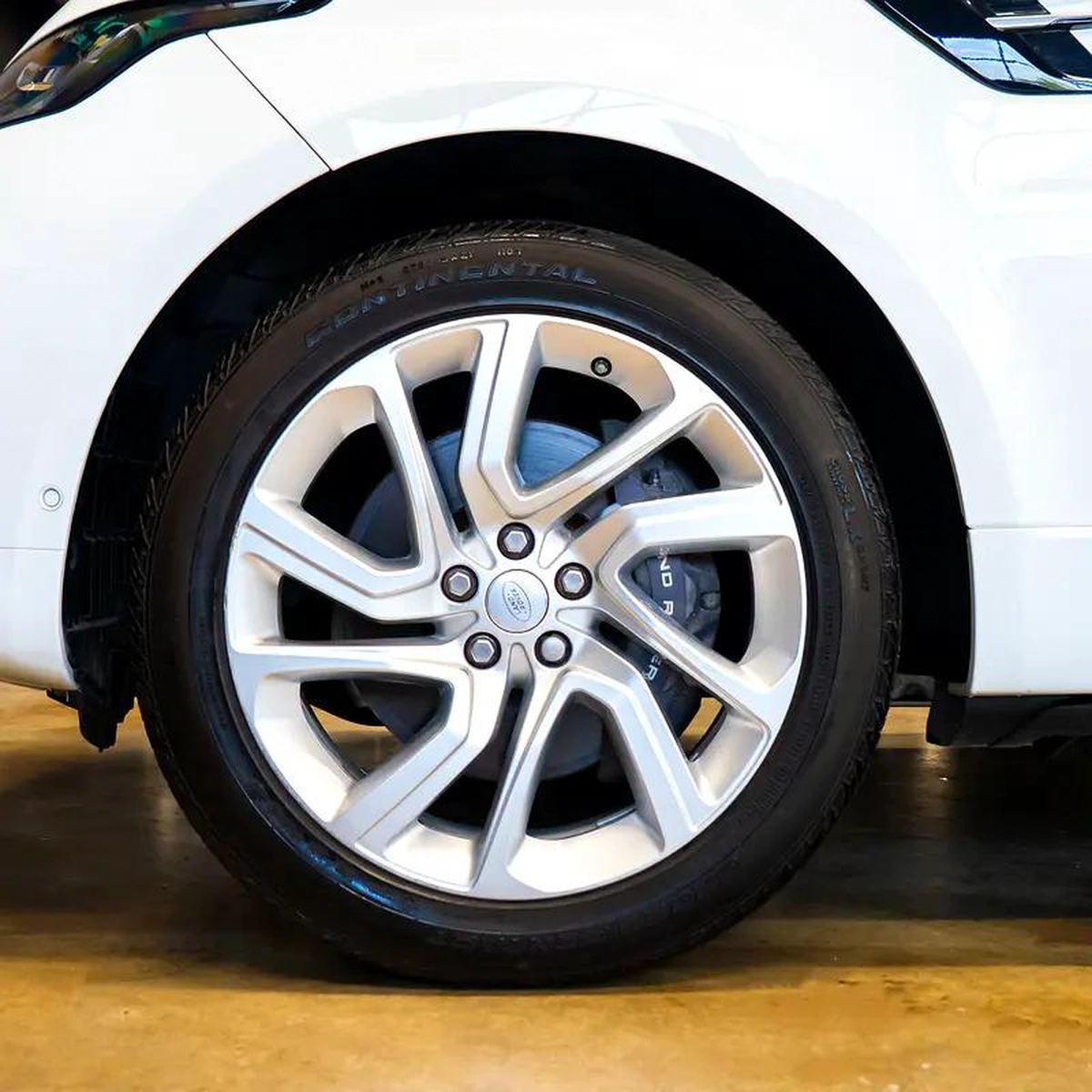 AED 1,915 pm• 0% Downpayment • Range Rover Sport HSE • 1 Year Warranty-8-8