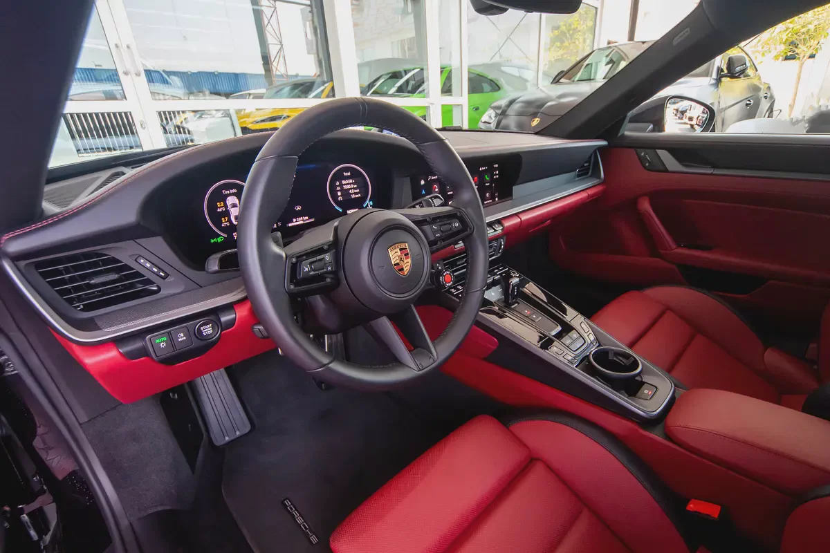 PORSCHE 911 CARRERA 2025 | 7,200km | Under warranty-7-7
