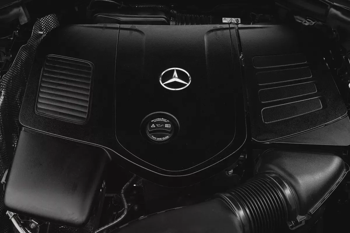 4,074 P.M |  GLC 200 AMG | 0% Downpayment | 2029 WARRANTY/SERVICE-13-13