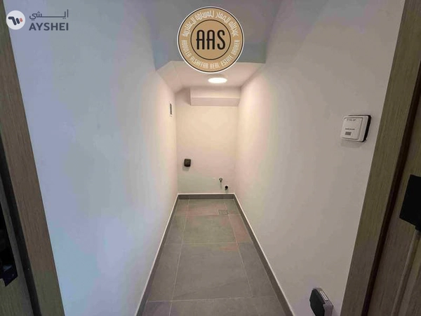 SINGLE ROW PARK FACING 4BR+MAID VILLA AVAILABLE FOR RENT