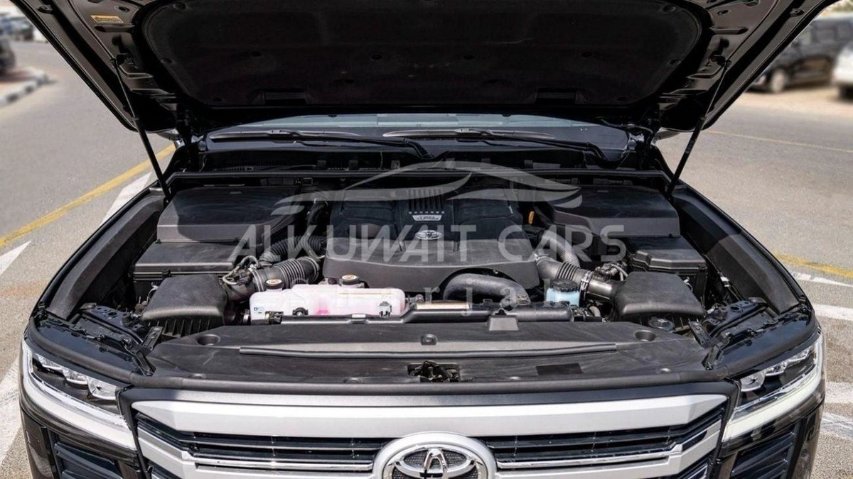 Toyota Land Cruiser Toyota Land Cruiser VXR 3.5L Petrol AT MY2025-19-0