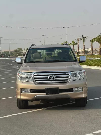 Toyota Land Cruiser GXR 2010 | GCC Specs | V6 Engine-2