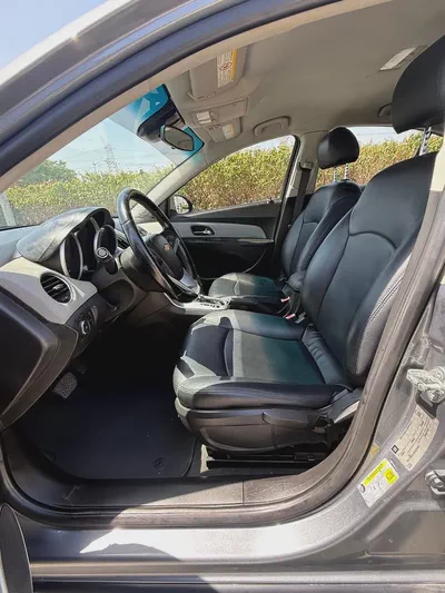 Chevrolet Cruze LS 2016 - GCC Specs - Excellent Condition-8