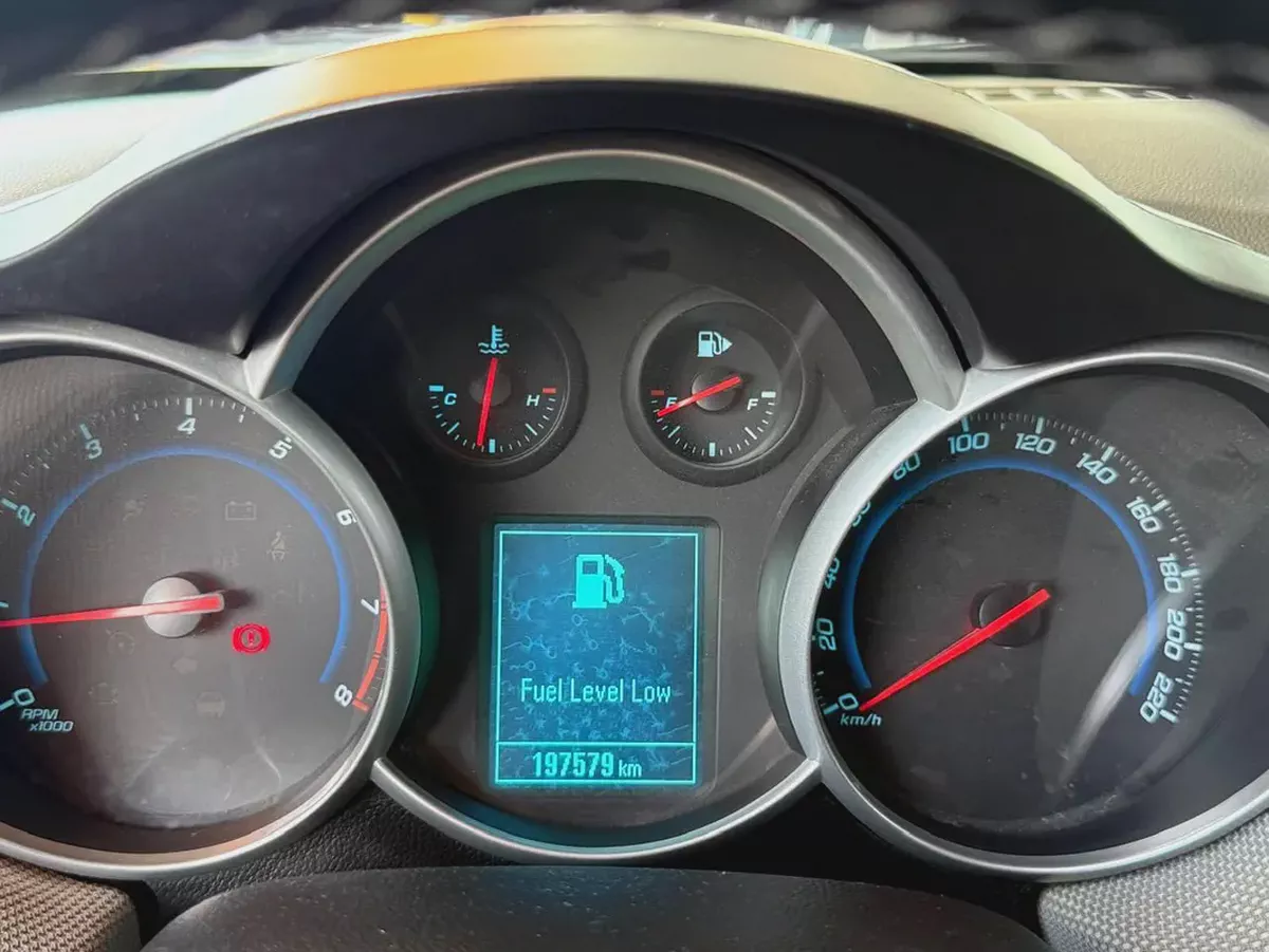Chevrolet Cruze LS 2016 - GCC Specs - Excellent Condition-10-10