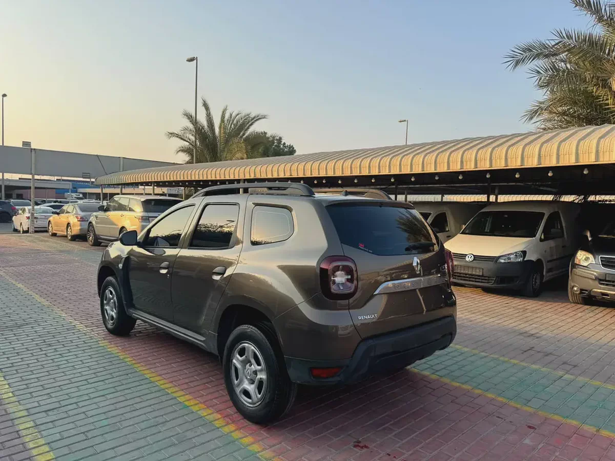 Renault Duster SE 2020 GCC Specs 1.6-6-6