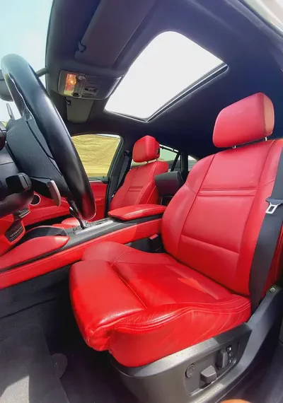 2014 BMW X6M  4.4L V8 555 HP || LOW MILEAGE || ACCIDENT FREE || GCC || CARPLAY TOUCH SCREEN-17