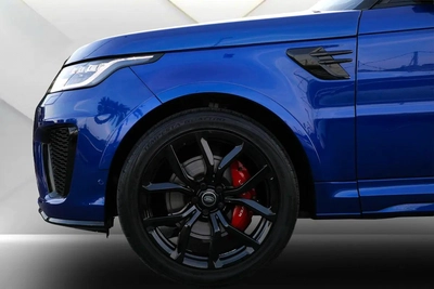 RANGE ROVER SPORT SVR - 2020 - CARBON EDITION - AMAZING CONDITION FULLY LOADED --3