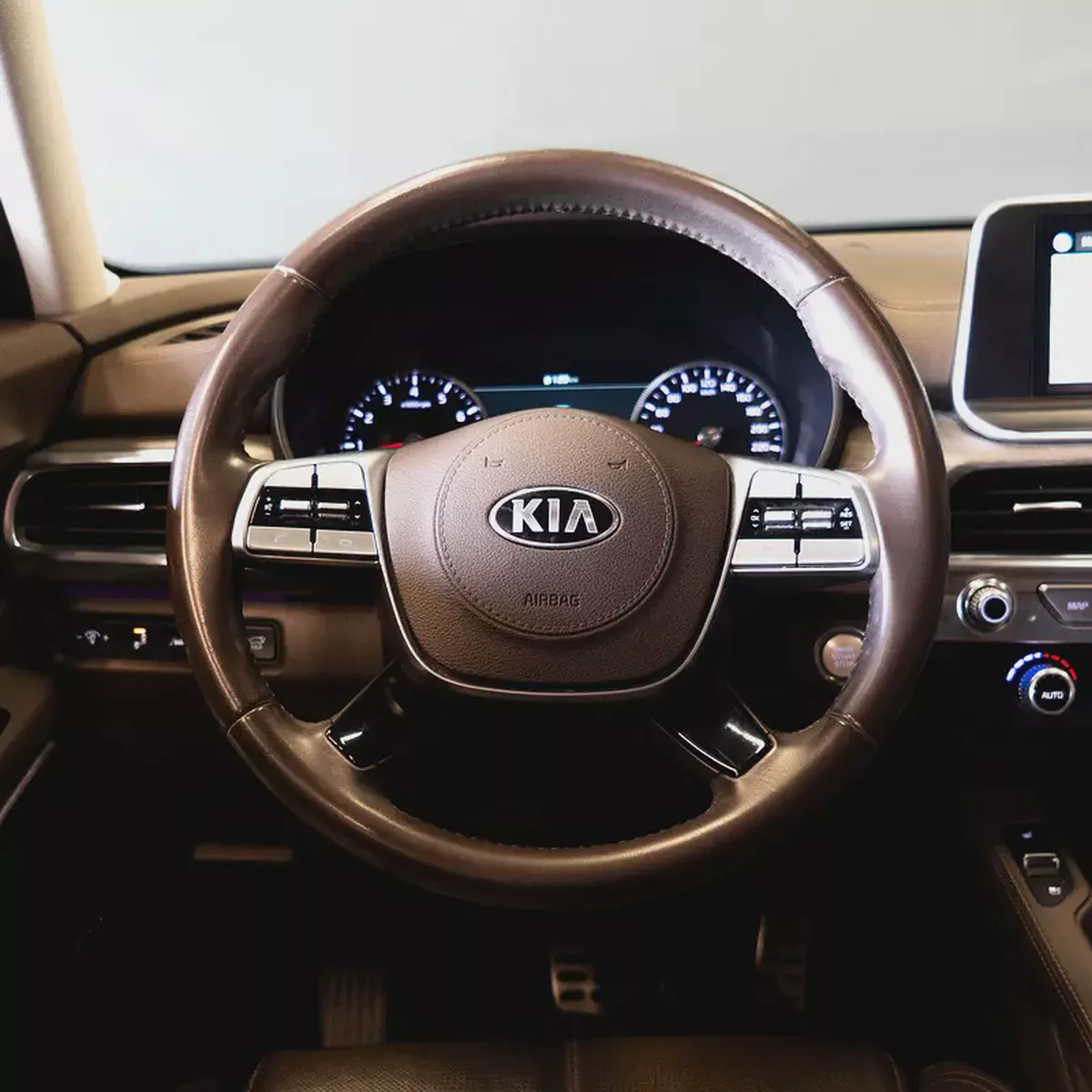 AED 1,819 P.M • 0% Downpayment • Kia Telluride GT Line  • 1 Year Warranty-8-8