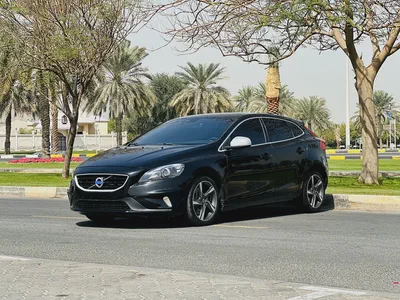 VOLVO V40 R DESIGN MODEL 2016 FULL SERVICE HISTORY IN STORY-5