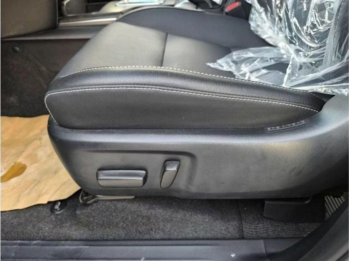 Toyota Fortuner VX2 PLUS Toyota Fortuner 2.8L diesel Full Option 2024-12-0