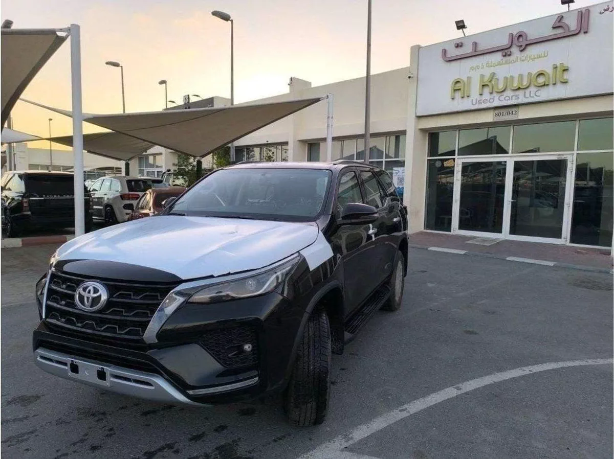 Toyota Fortuner VX2 PLUS Toyota Fortuner 2.8L diesel Full Option 2024-2-0