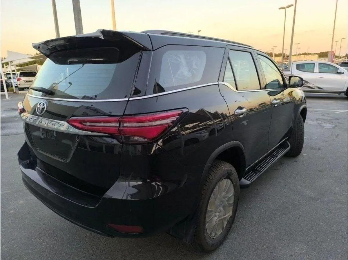 Toyota Fortuner VX2 PLUS Toyota Fortuner 2.8L diesel Full Option 2024-6-0