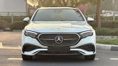 Mercedes-Benz E200 2.0L AMG 2026 GCC Agency Warranty-3