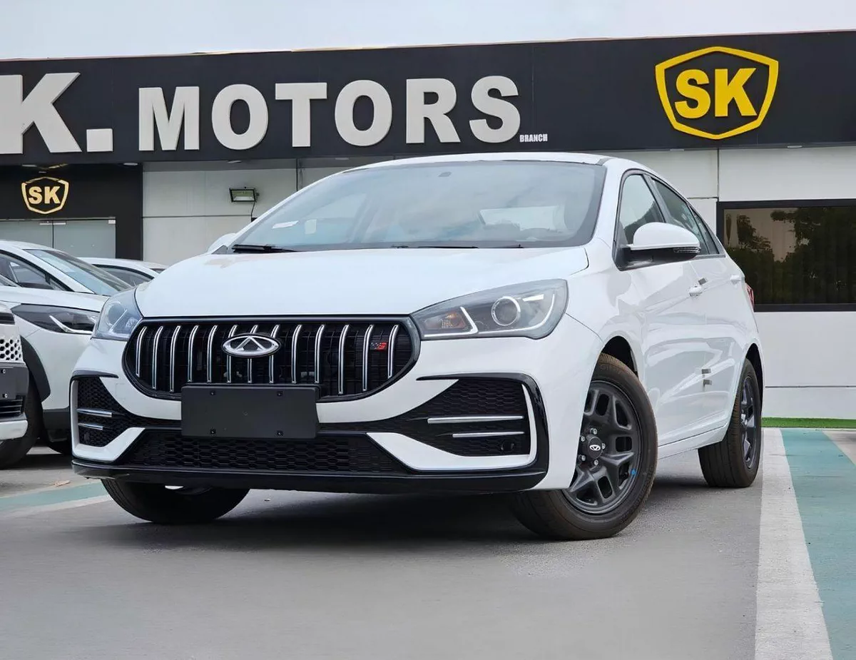 Chery Arrizo 5 STANDARD || 1.5L PETROL V4 | FABRIC SEATS | KEY START | RAER PARKING SENSOR (CODE # TARZ)
