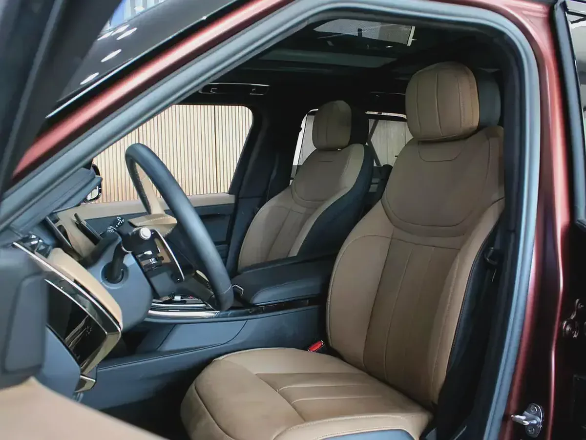 2025 Land Rover Range Rover Sport Autobiography - with warranty for 425,000.00 AED-9-9