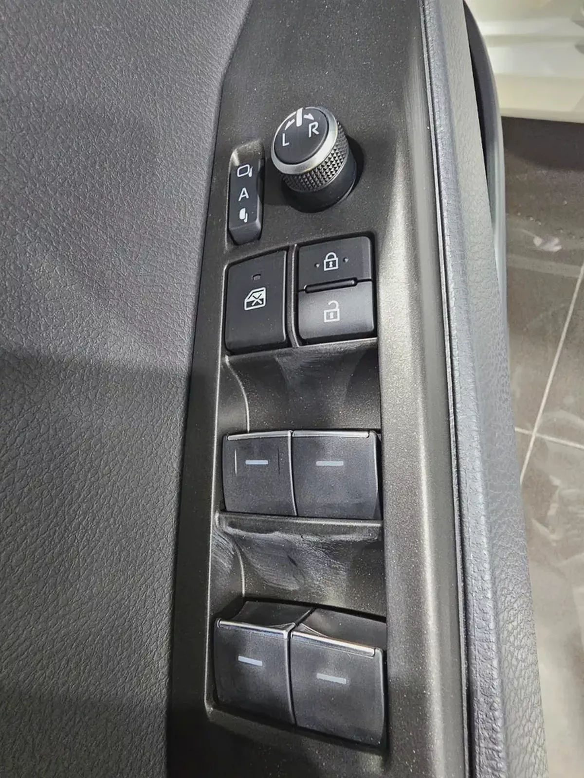 Brand New 2026 Toyota Camry XLE | GCC-10-10