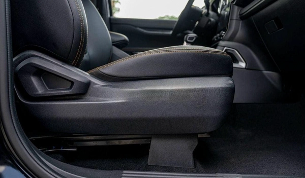 Ford Ranger FORD RANGER DC WILDTRAK 2.0D AT 4X4 MY2023 – BLACK