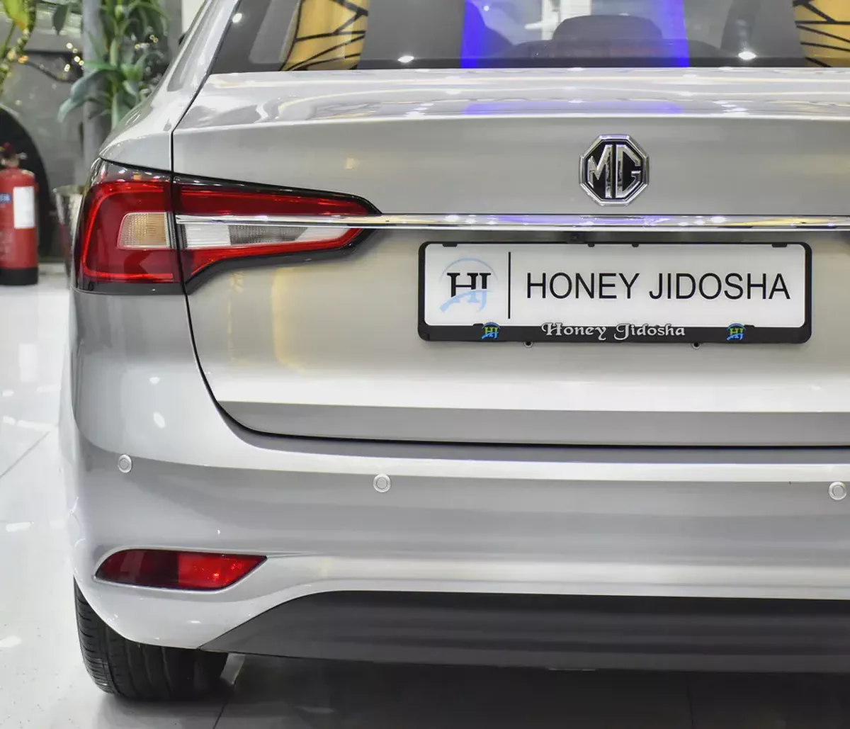 AED 396 EMi for 5Yrs | MG 5 ( 2024 Model ) in Silver Color GCC Specs-7-7