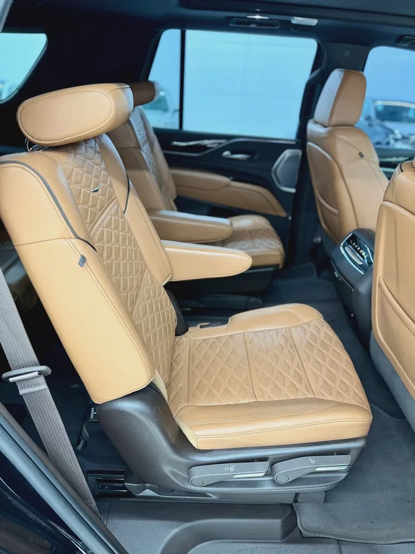 2022 Cadillac Escalade Sport Platinum | GCC Specs | Top of the Range