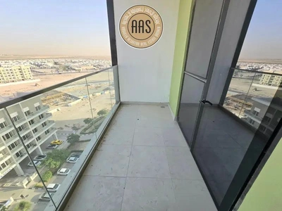 Spacious Apartment ! With Balcony ! Open View ! Ready to Move ! With All Aminities-6