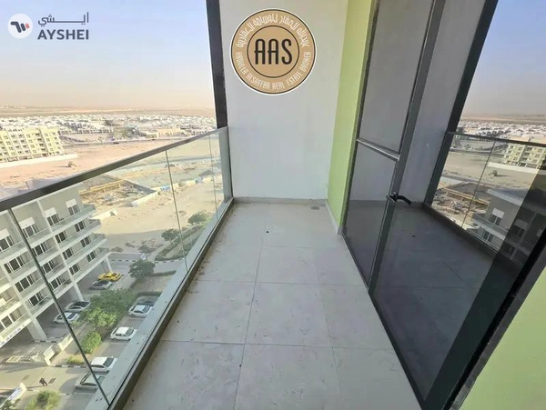 Spacious Apartment ! With Balcony ! Open View ! Ready to Move ! With All Aminities