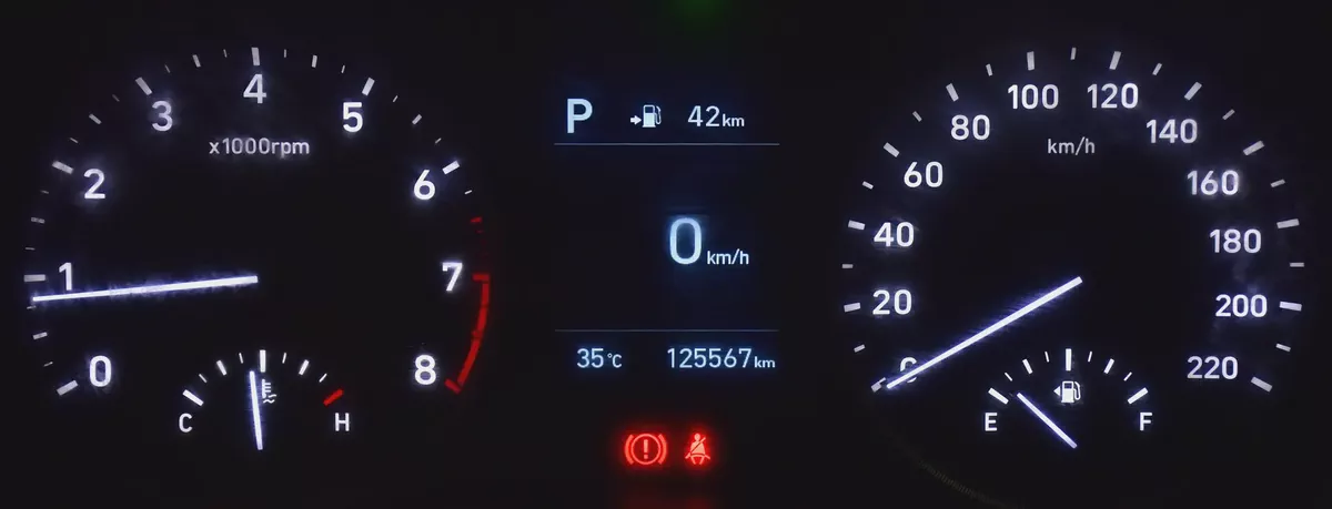 AED 593 EMi at 0% DP | Hyundai Accent 1.6L ( 2020 Model ) in Blue Color GCC Specs-12-12