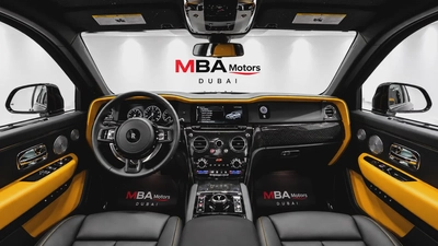 2023 Rolls-Royce Cullinan Black Badge -13,000 kms-14