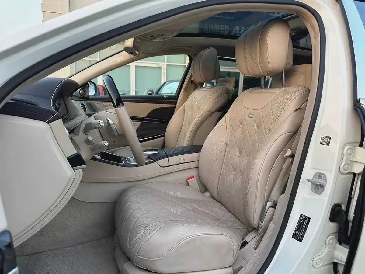 (2015) MERCEDES S600 //MAYBACH// GCC LOW MILEAGE -ORIGINAL PAINT--9-9