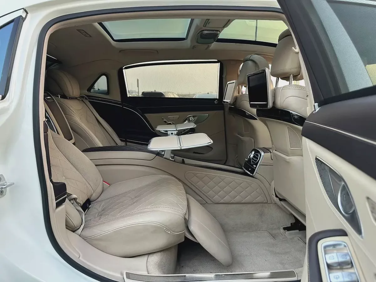 (2015) MERCEDES S600 //MAYBACH// GCC LOW MILEAGE -ORIGINAL PAINT--13-13