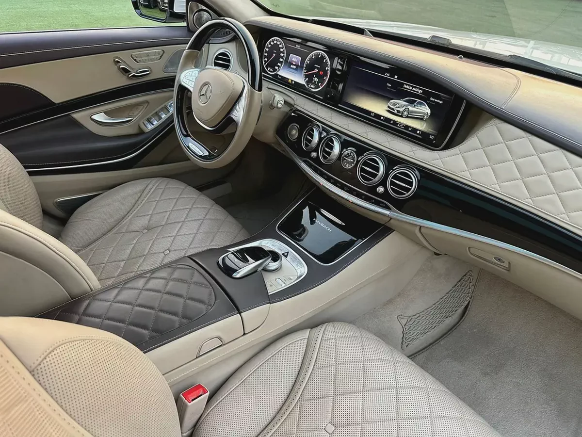 (2015) MERCEDES S600 //MAYBACH// GCC LOW MILEAGE -ORIGINAL PAINT--16-16