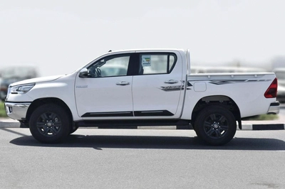 Toyota Hilux 2025 MODEL: 4X4 2.7 MT DC DISPLAY AUDIO AUTO & RR AC, W/O  BEDLINER MATERIAL CODE: THX27-11