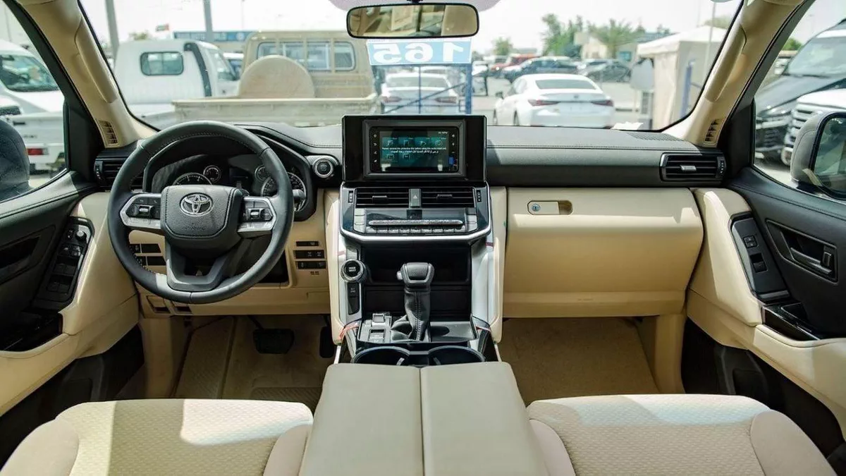Toyota Land Cruiser GX LC300 GXR 3.3D AT MY2025 – BLACK-11-0