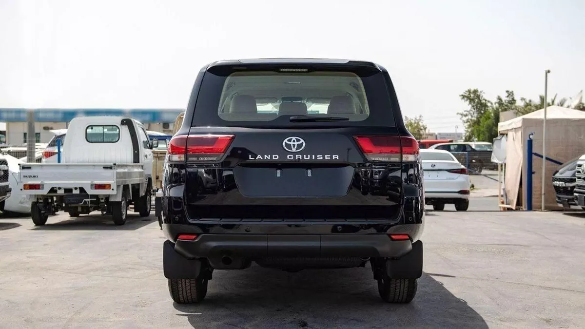 Toyota Land Cruiser GX LC300 GXR 3.3D AT MY2025 – BLACK-4-0