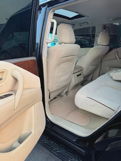 Nissan Patrol LE Titanium 2013 GCC Specs-17